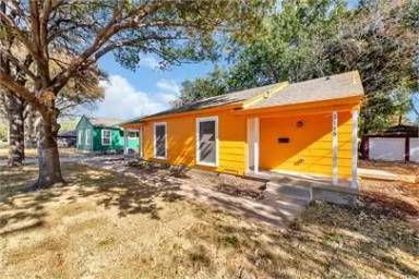 Main picture of 1113 S Davis Dr