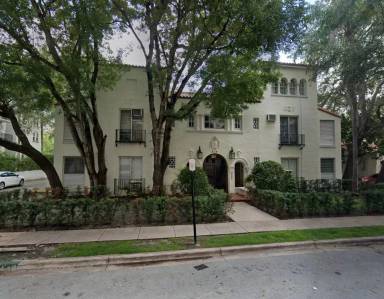 Main picture of 315 Navarre Ave