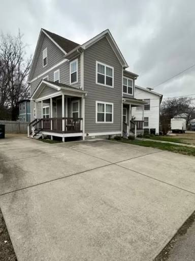 Main picture of 5807 Carl Pl