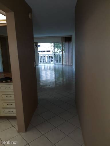 Main picture of 450 Paradise Isle Blvd