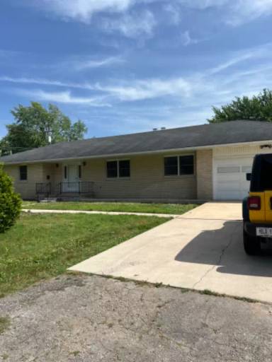 Main picture of 504 Maple St