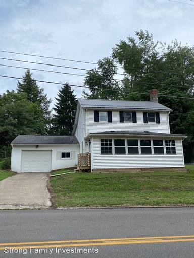 Main picture of 320 N Beaver St