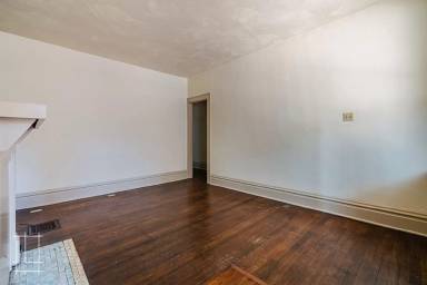 Main picture of 35 Lundy St