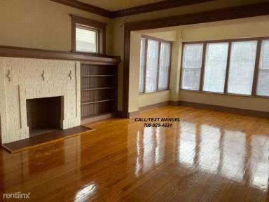 Main picture of 5808 W Erie St
