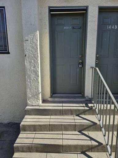 Main picture of 1445 Warren Ave