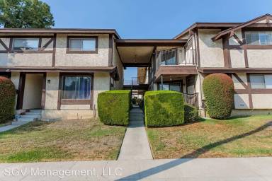 Main picture of 425 Linwood Ave