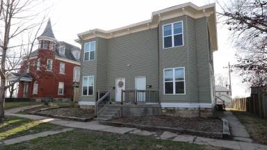 Main picture of 813 N 7th St