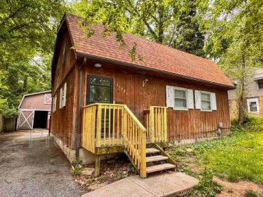 Main picture of 11825 E Roberts St