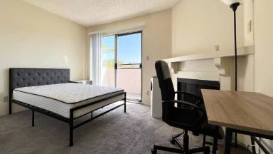 Main picture of 512 Veteran Plaza