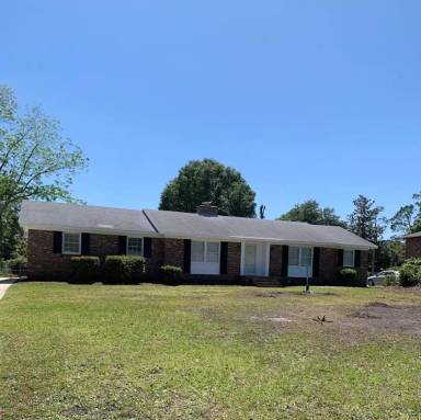 Main picture of 3842 Gillette Dr