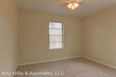 Main picture of 821 Adel Dr