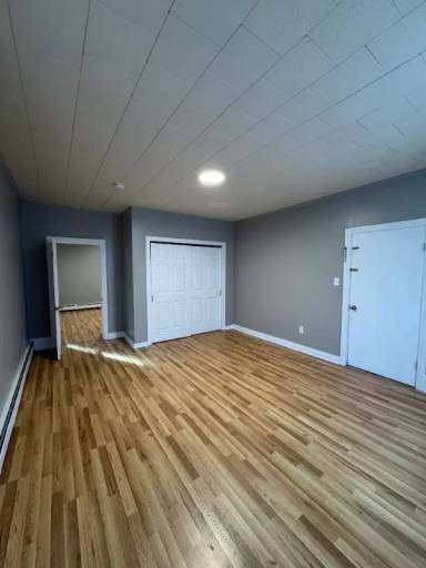Main picture of 30 N Earl St