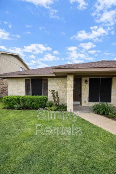 Main picture of Stanford St