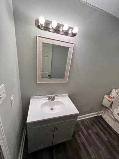 Main picture of 1662 Windsor St