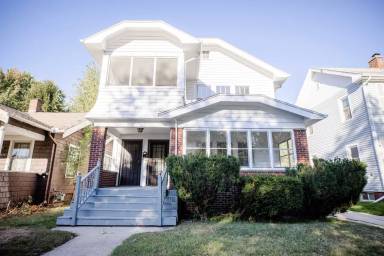 Main picture of 1452 Rollins Rd