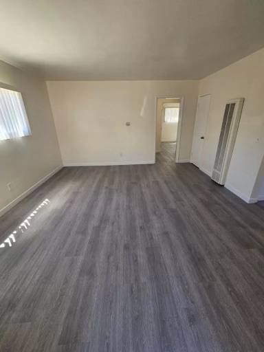 Main picture of 1656 259th St