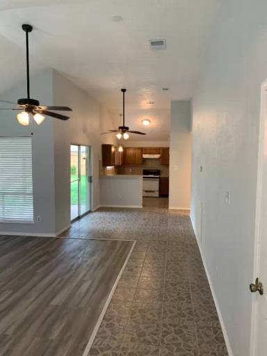 Main picture of 6526 New World Dr