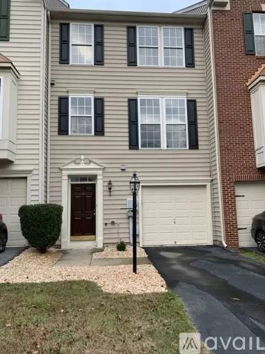 Main picture of 83 Lullwater Way
