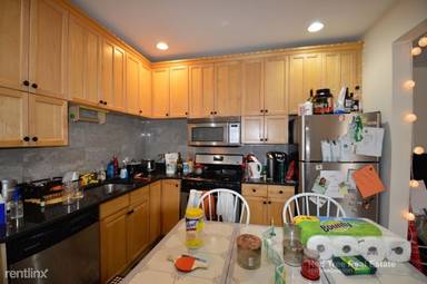 Main picture of 69 Babcock St