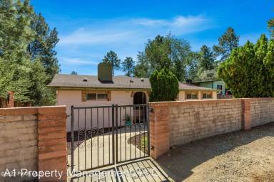 Main picture of 625 Tiburon Dr