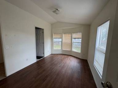 Main picture of 1520 Cielo Ln