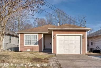 Main picture of 1944 N Golden Ave