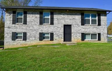 Main picture of 2335 Carbury Rd
