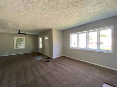 Main picture of 2109 Columbus Rd