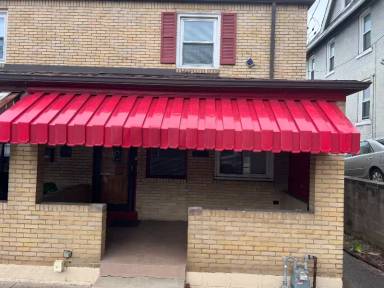 Main picture of 3918 Coleman St
