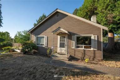 Main picture of 4807 188th St SW