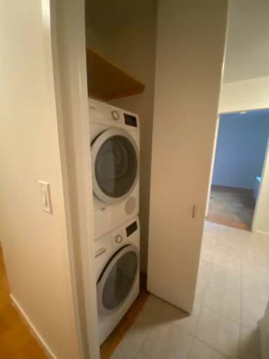 Main picture of 247 W 87th St