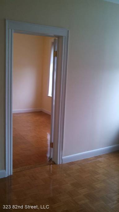 Main picture of 323 82nd St