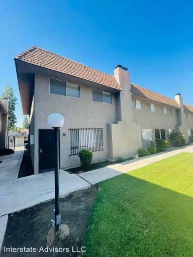 Main picture of 5101 Hunter Ave