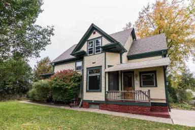 Main picture of 2451 Pennsylvania Ave