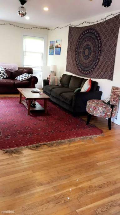 Main picture of 113 Lanark Rd