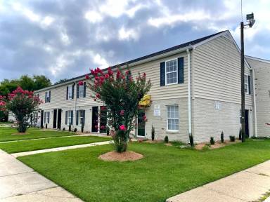 Main picture of Starboard Townhomes