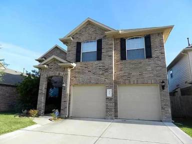Main picture of 6103 Schaumburg Dr