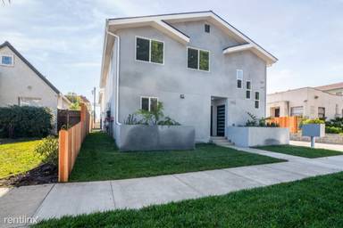 Main picture of 1265 1/2 W 8th St