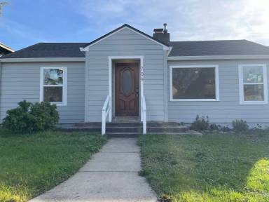 Main picture of 709 W Jackson St