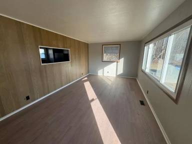 Main picture of 306 Independence Rd