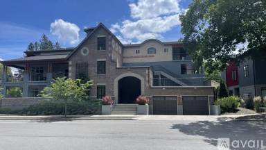 Main picture of 1010 E Mullan Ave