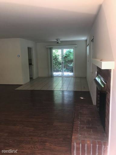 Main picture of 385 Oak Grove Ave