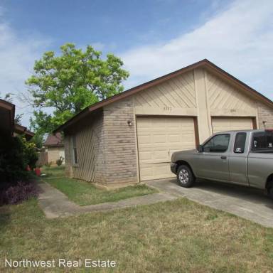 Main picture of 8902 Meadow Trace St