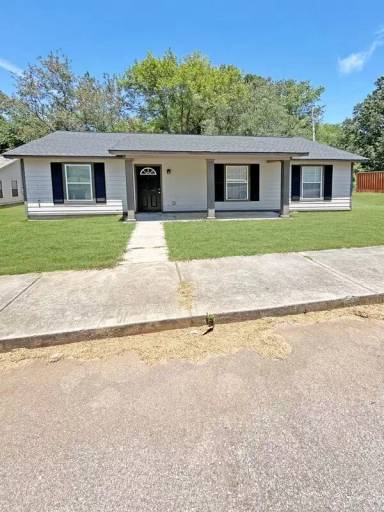 Main picture of 1201 Wheeler Cir