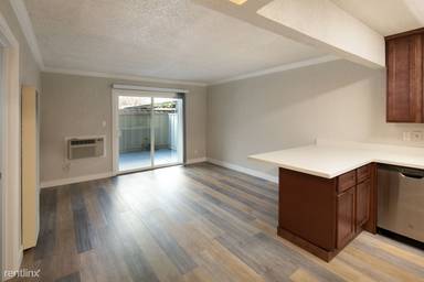 Main picture of 2451 Santa Rita Rd