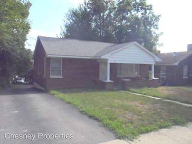 Main picture of 205 Conn Ter