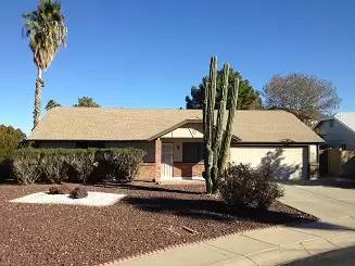 Main picture of 1109 N Oak Ct