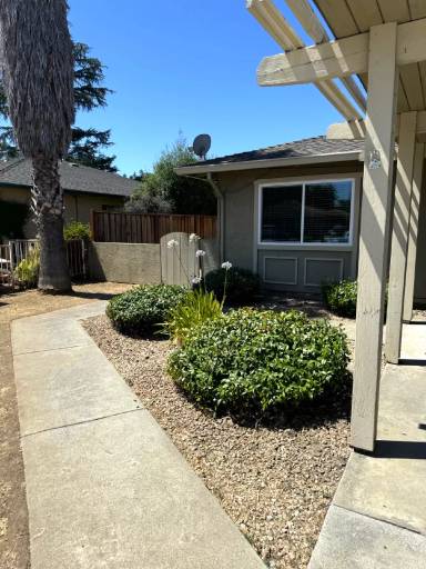 Main picture of 1644 Merriton Ct