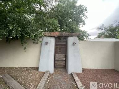 Main picture of 5991 Corrales Rd