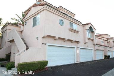 Main picture of 2620 S Montego